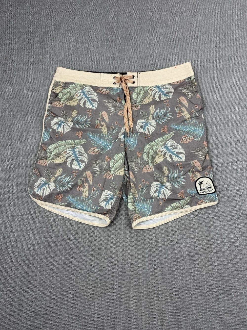 Howler Bros Board Shorts Men’s 34 Tropical Floral Stretch Surf Swim Trunks